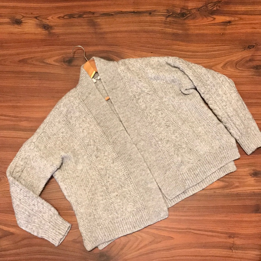 GAP cable knit cardigan